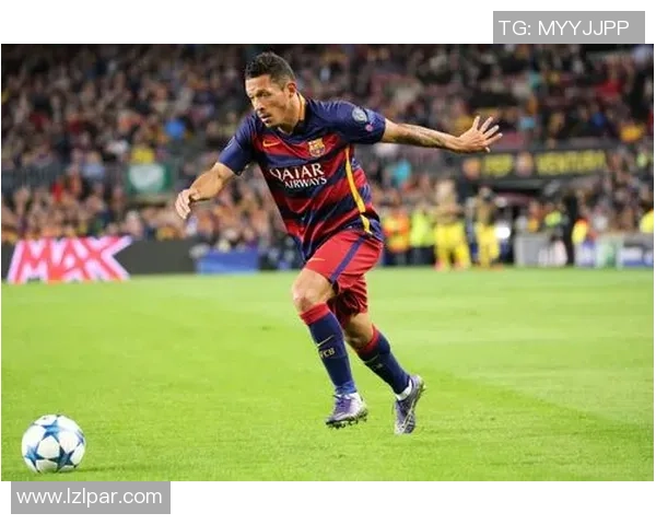 巴萨重返诺坎普进行揭露练习，卡萨多：我梦想着在这里踢球